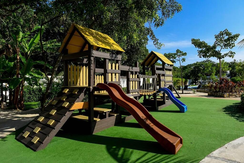 Apartamento Condominio Lunamar - *